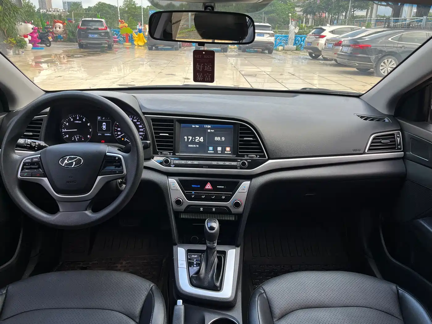 Hyundai Elantra 2016 Model 1.6L Automatic Smart Elite фото 6