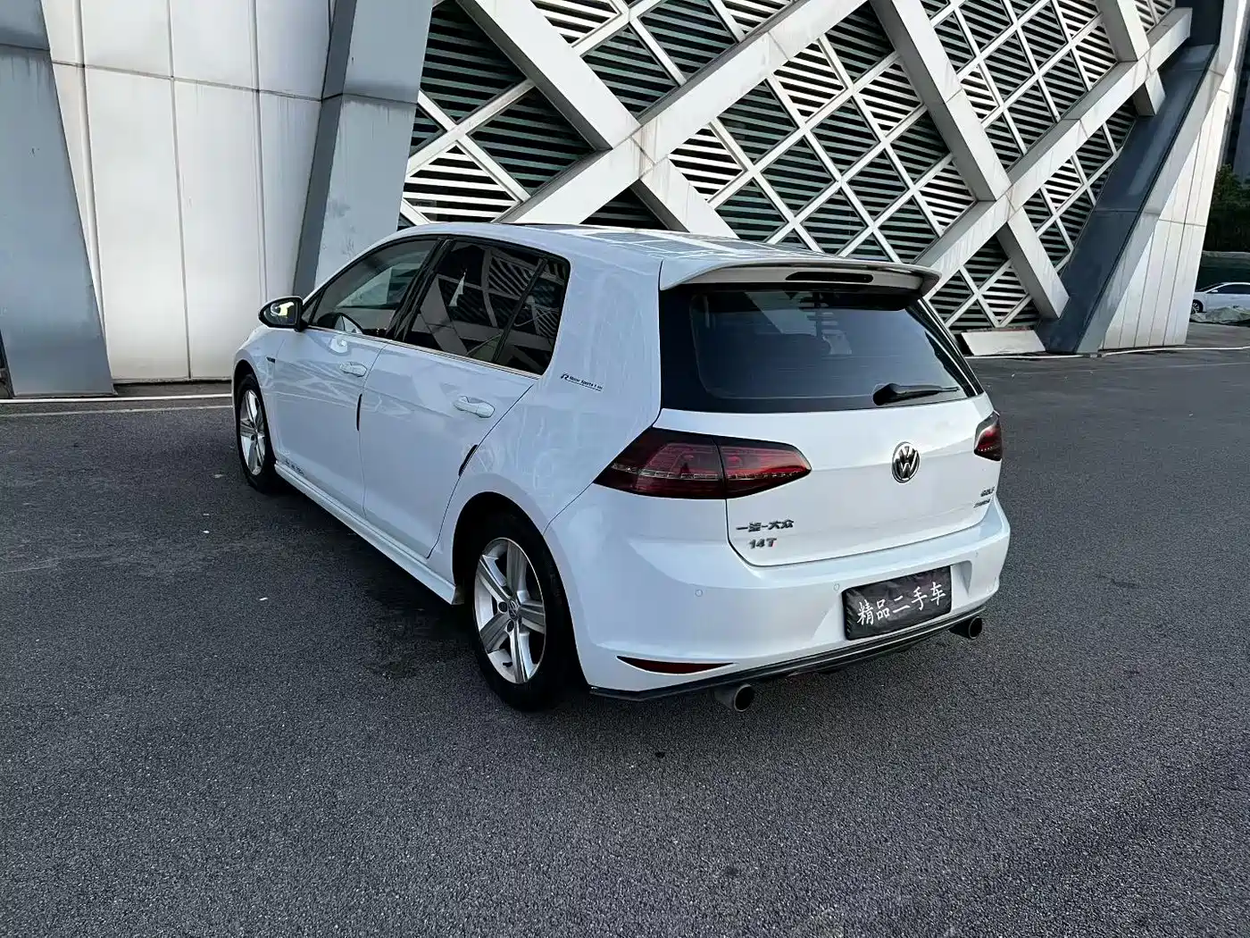 Volkswagen Golf 2016 230TSI Automatic Comfort фото 7