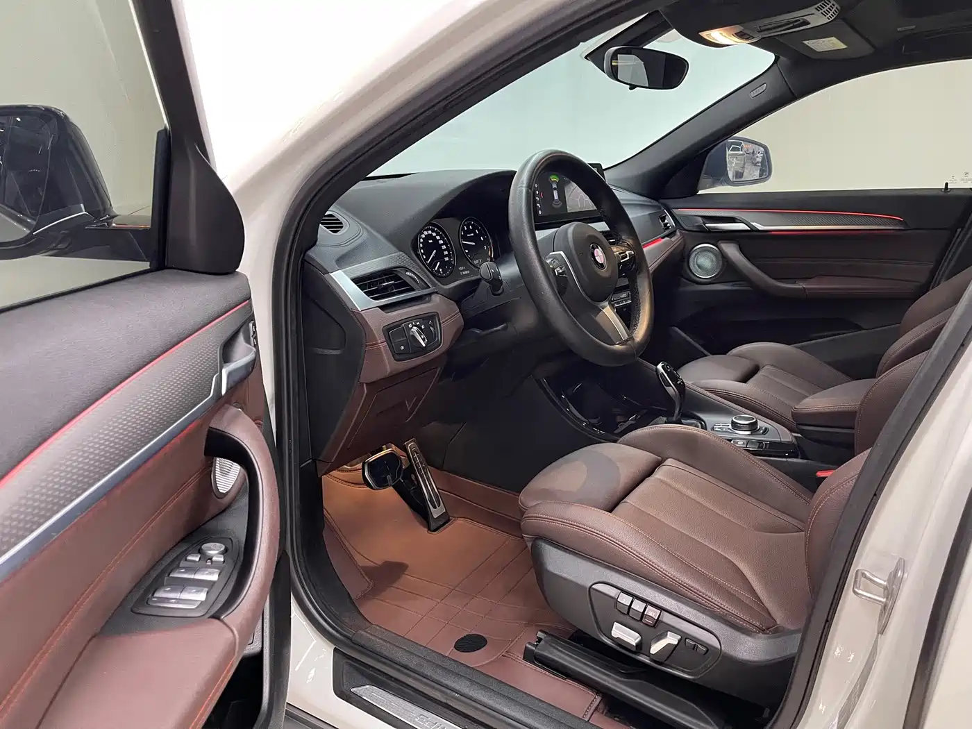 Photo 15 - BMW X2