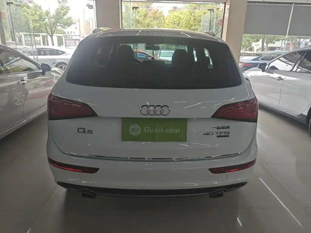 Audi Q5 2018 2017 Plus 40 TFSI Progressive