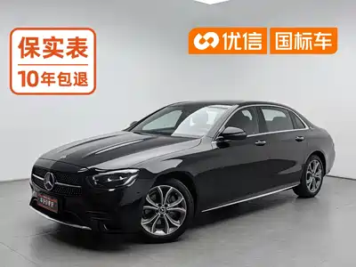Mercedes-Benz E