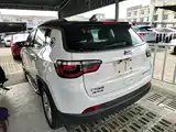 Фото 5 - Jeep Compass