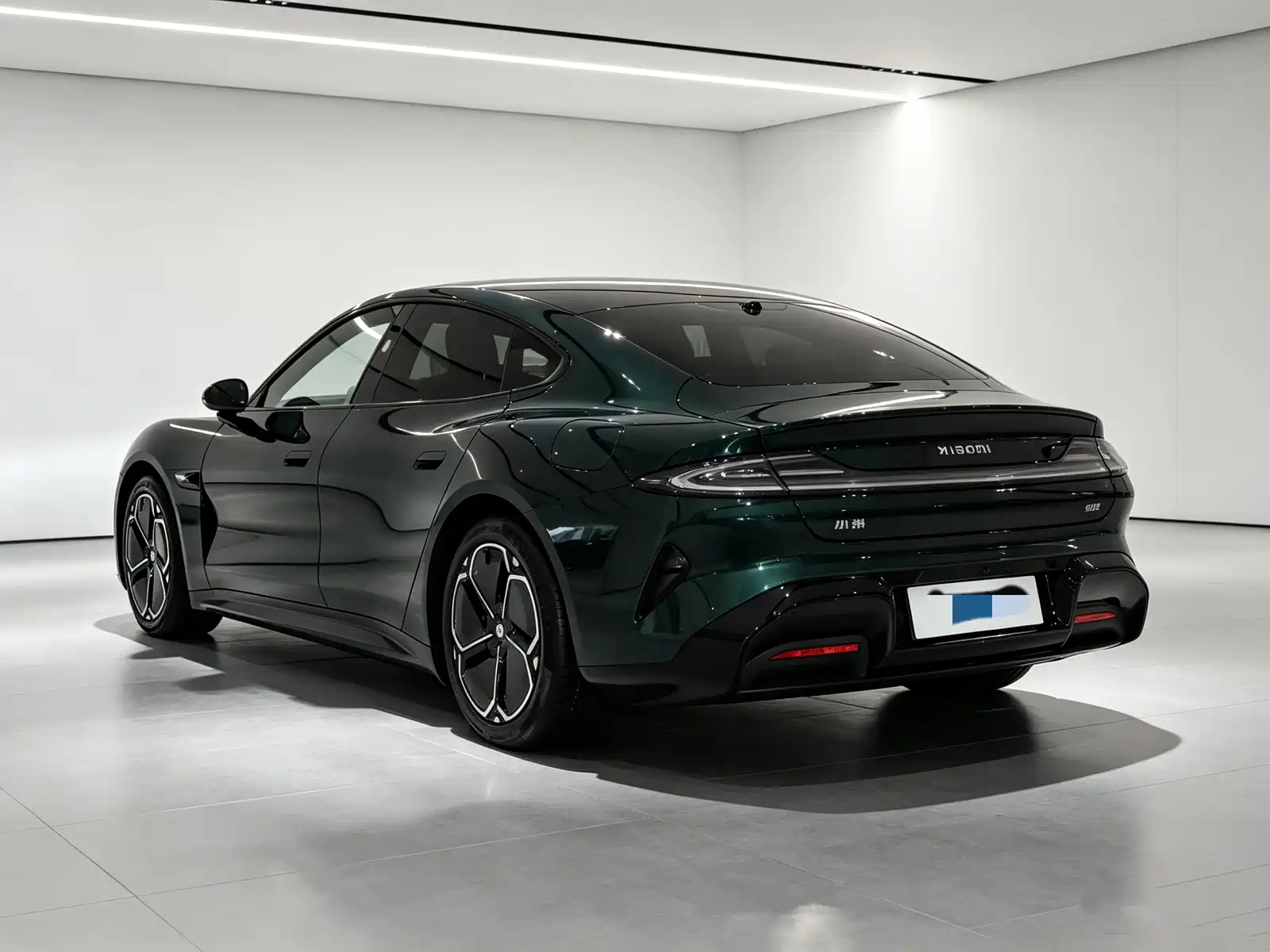 Фото 22 - Xiaomi SU7