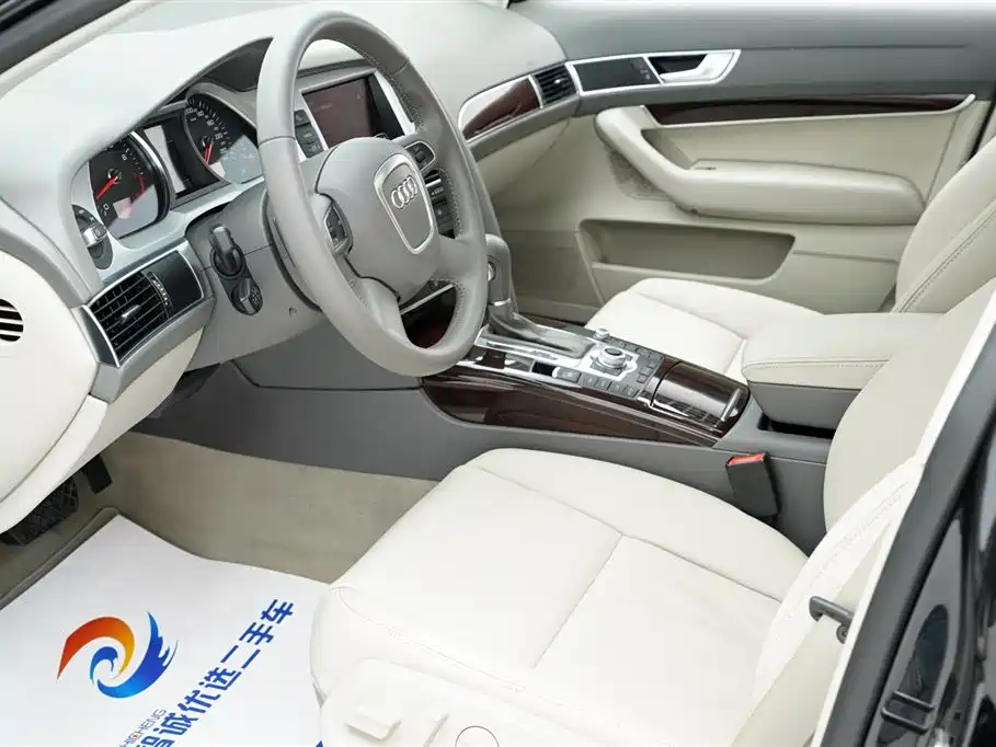 Audi A6L 2010 2.4L Technology фото 7