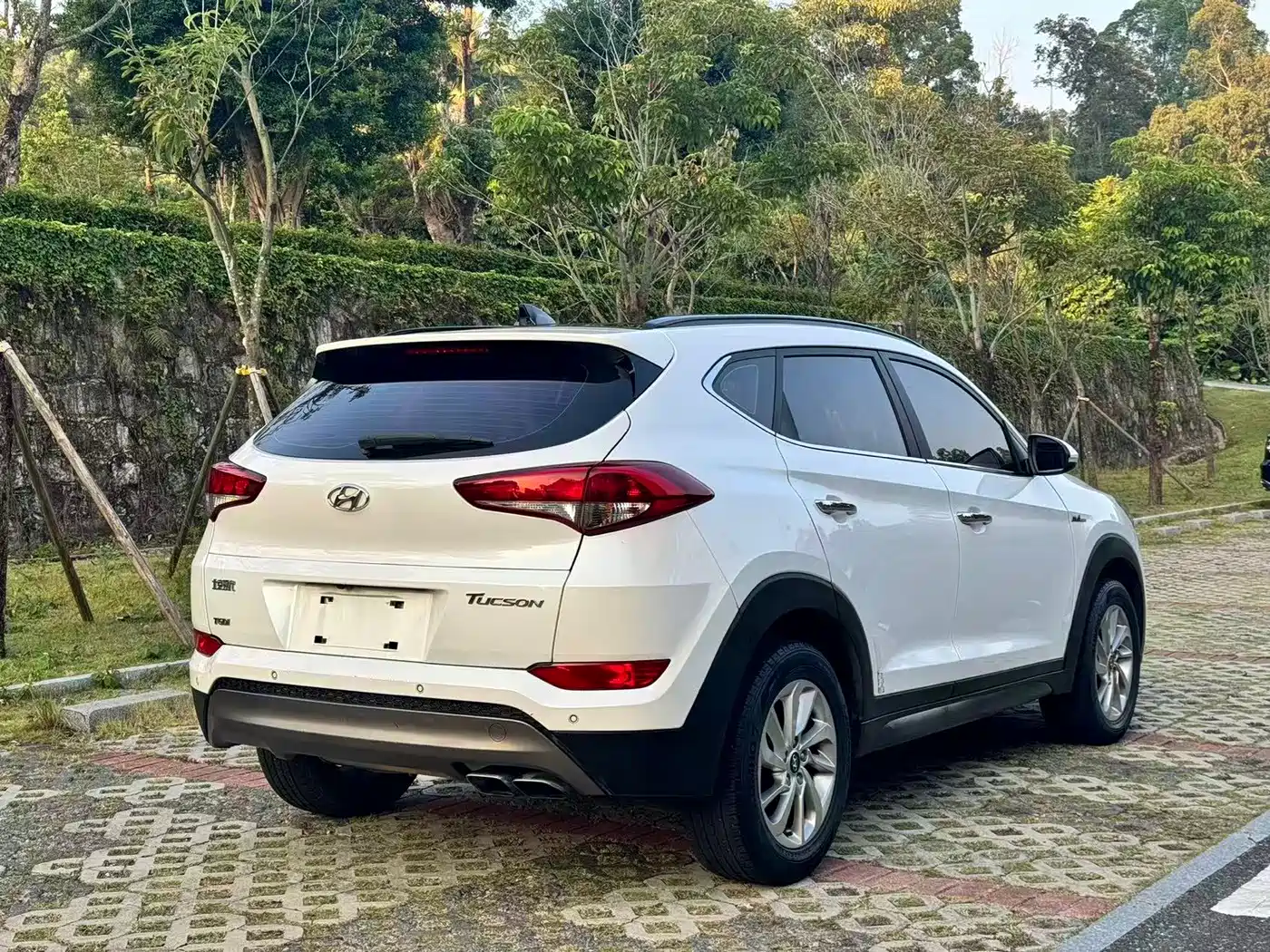 Hyundai Tucson 2016 2015 1.6T Dual Clutch 2WD Smart