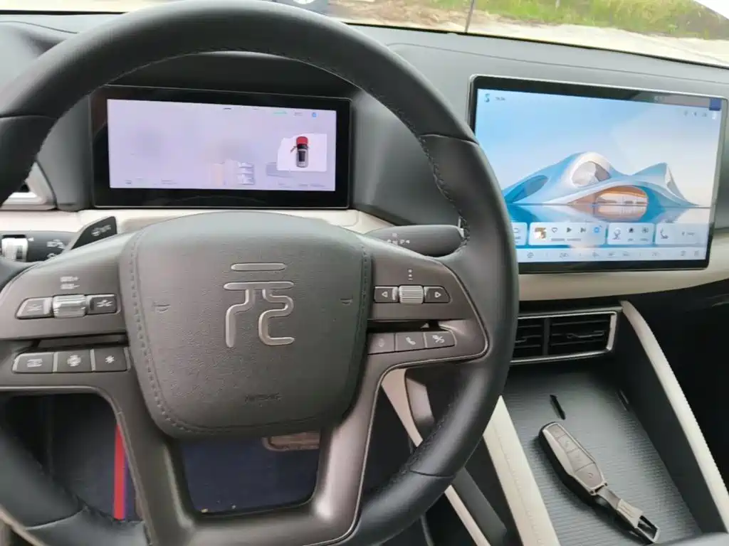 BYD Yuan UP 2026 2025 Smart Drive Edition 401KM Vitality Version
