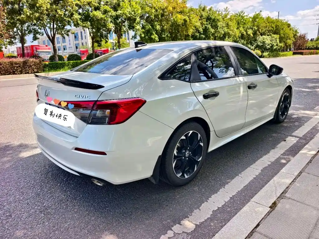Photo 9 - Honda Civic