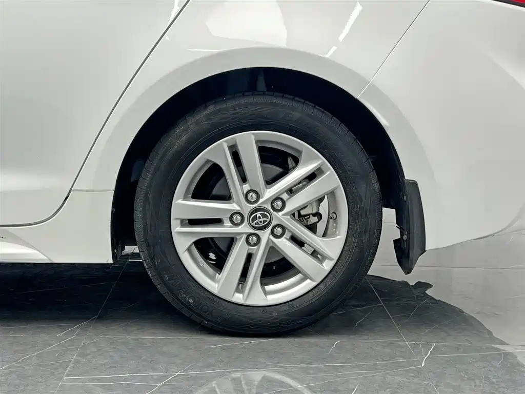 Toyota Levin 2022 TNGA 1.5L CVT Leading Edition фото 24