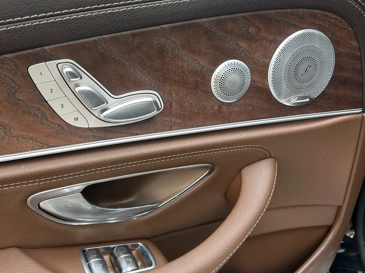 Mercedes-Benz E-Class 2021 E 300 L Luxury фото 10