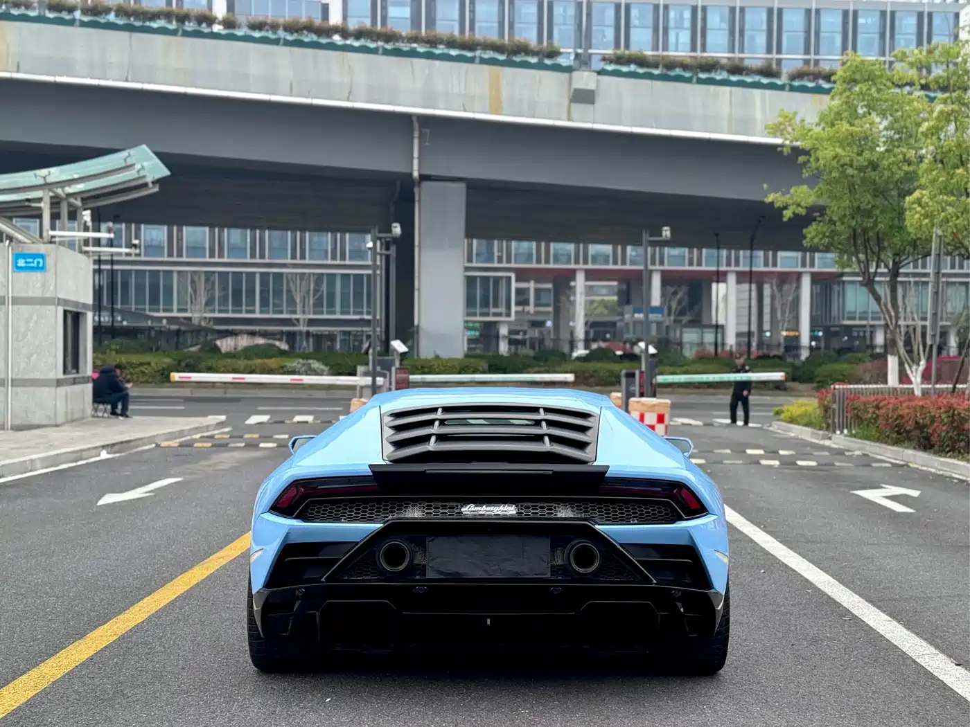 LAMBORGHINI HURACÁN