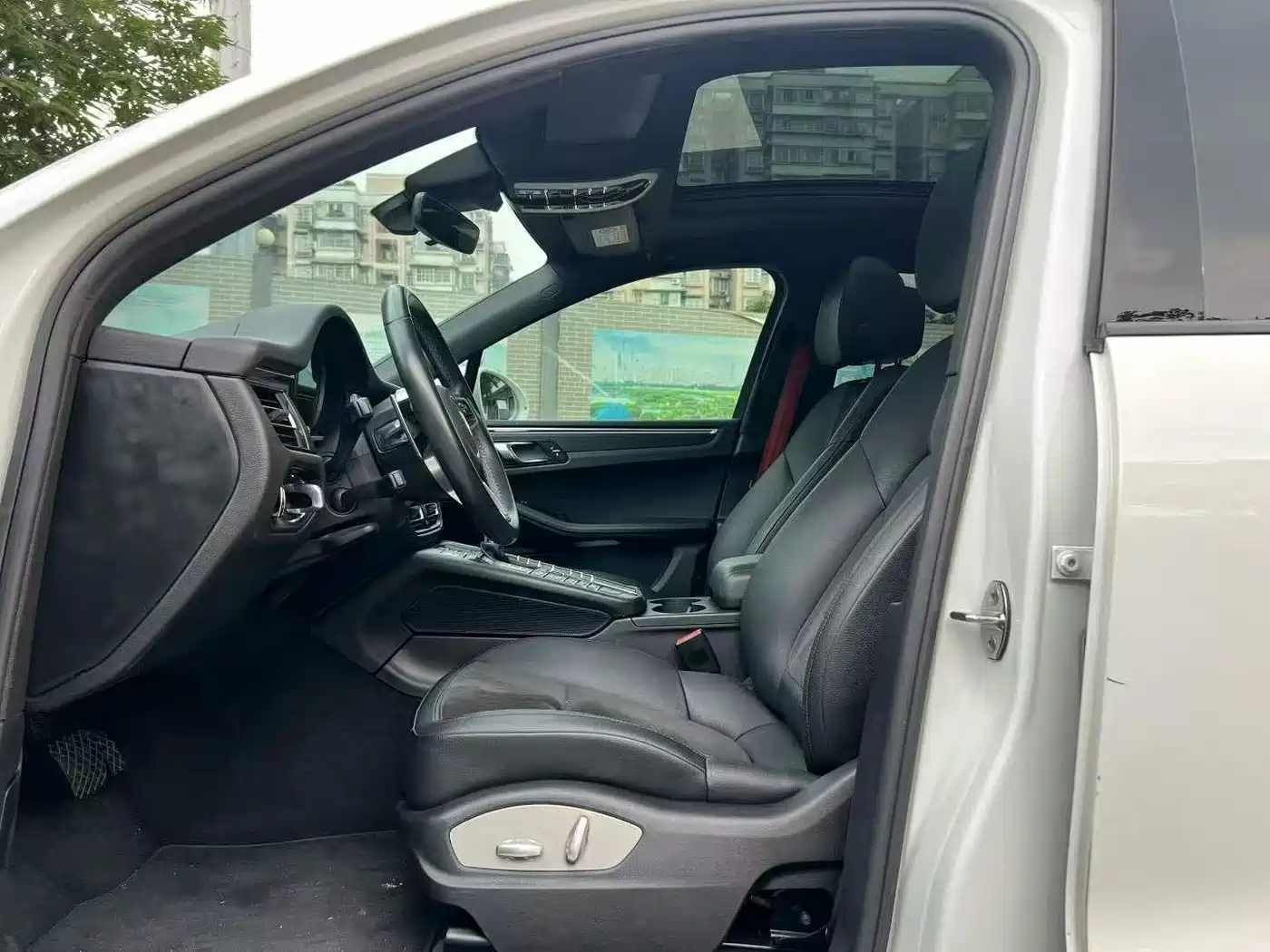 Porsche Macan 2018 Macan 2.0T фото 6