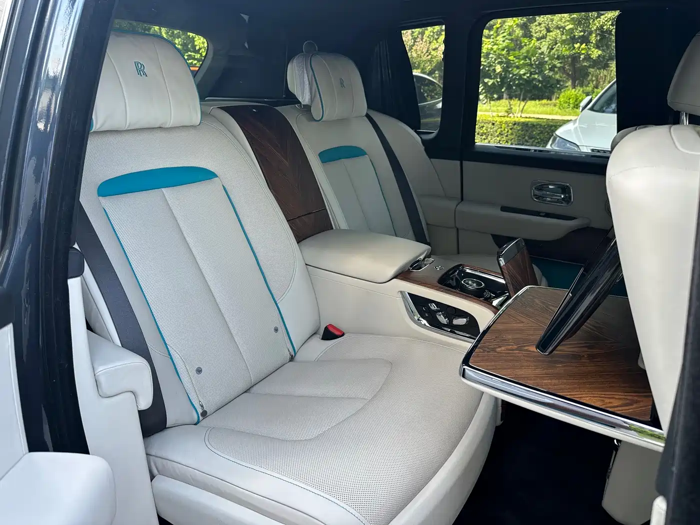 Rolls-Royce Cullinan 2019 2018 4-Seater Version