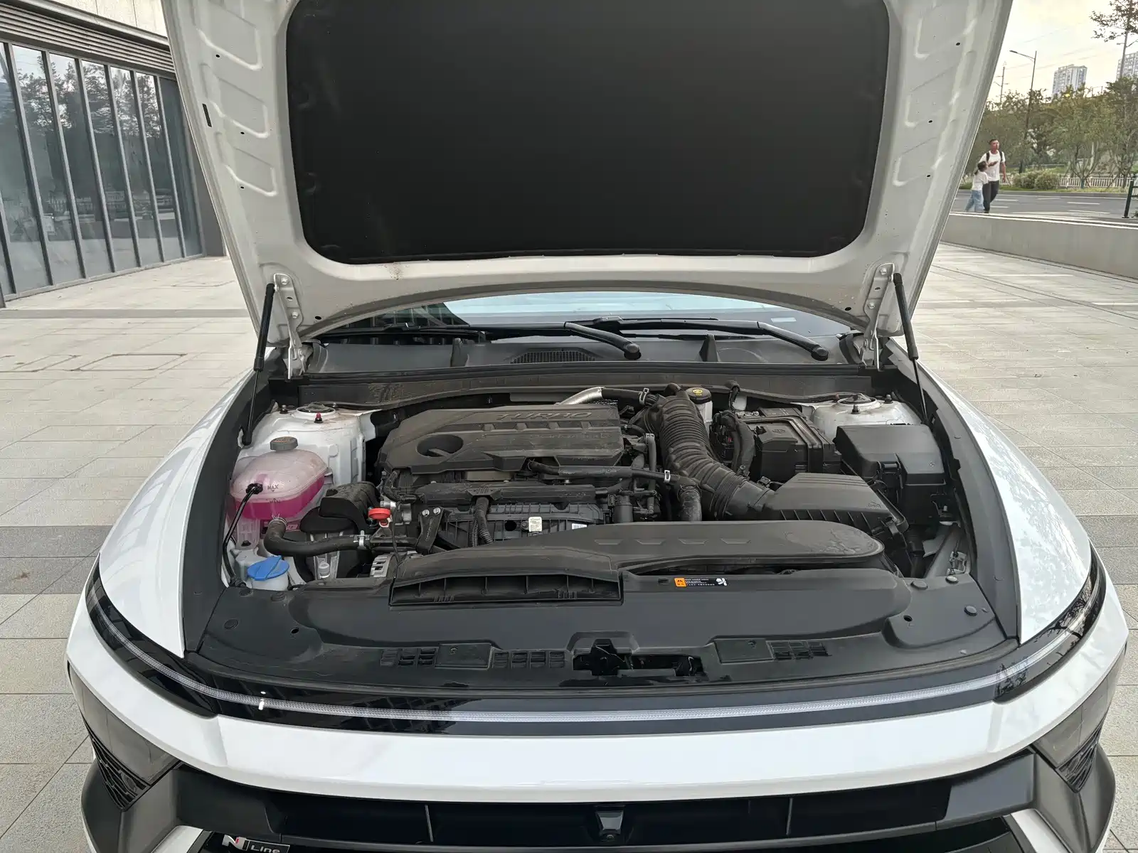 Фото 31 - Hyundai Sonata