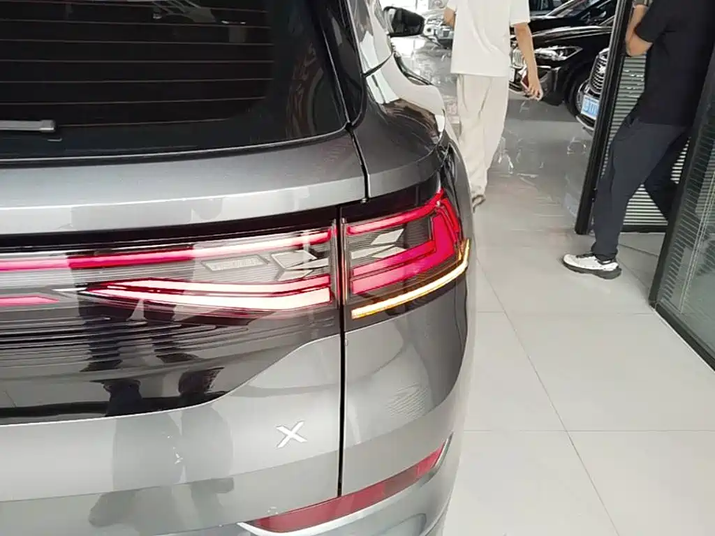 Volkswagen ID.6 X 2021 2021 Pro Intelligent Long Range Edition