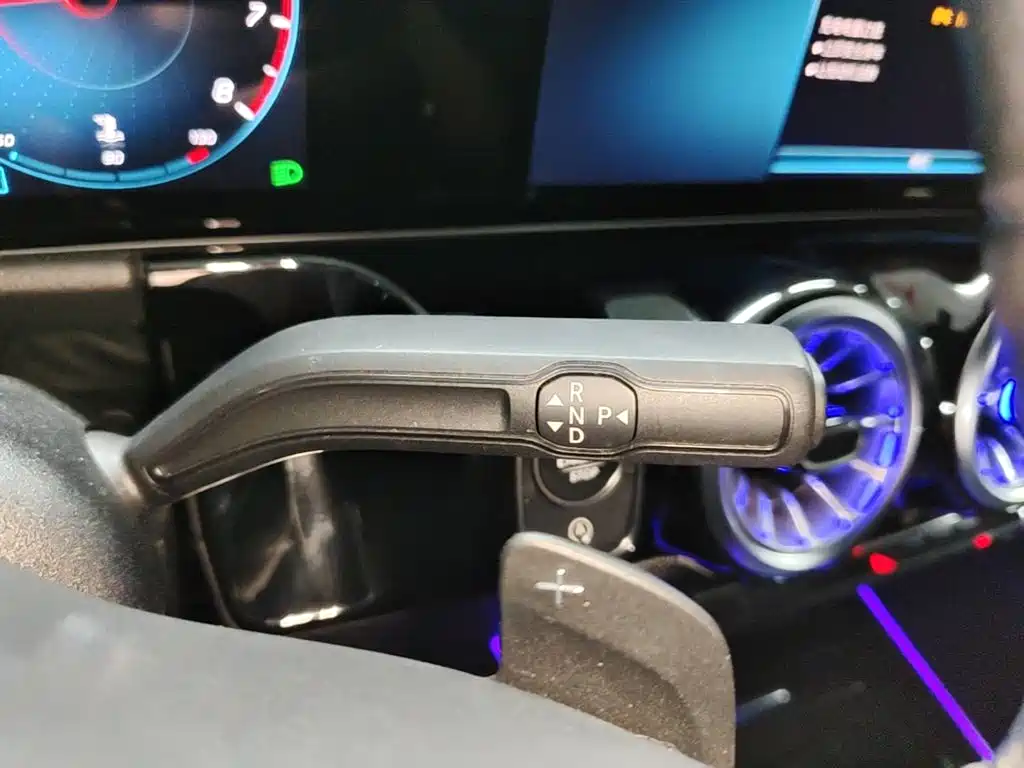 Mercedes-Benz GLA 2023 2023 GLA 220