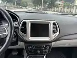Фото 11 - Jeep Compass