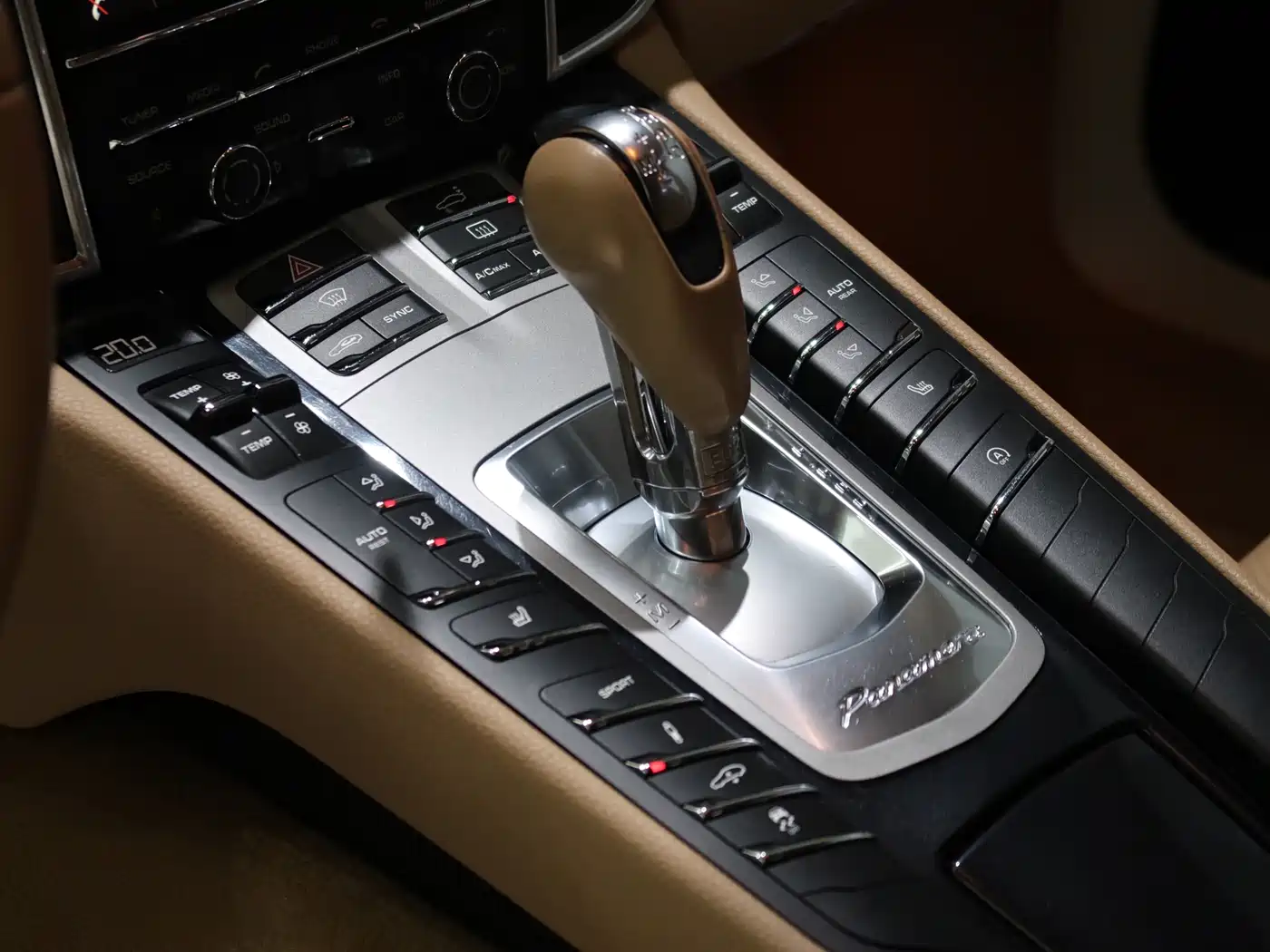 Porsche Panamera 2014 Panamera 3.0T фото 6