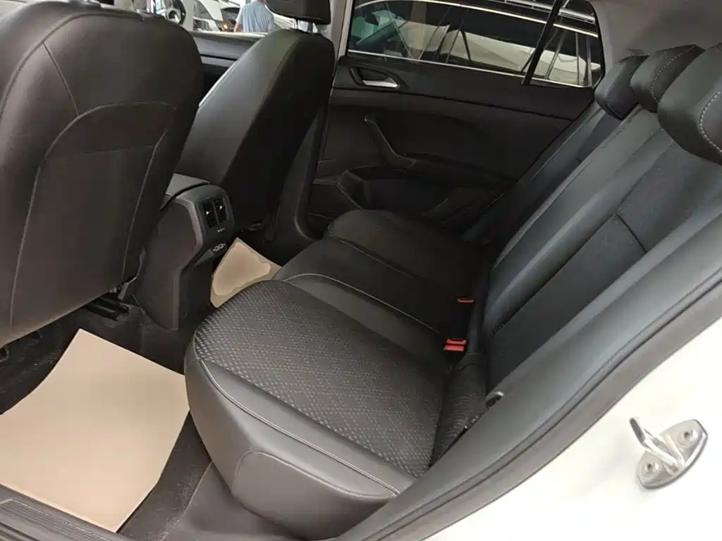 Volkswagen Tanying 2025 2023 Model 200TSI DSG Joy Smart Connect Edition