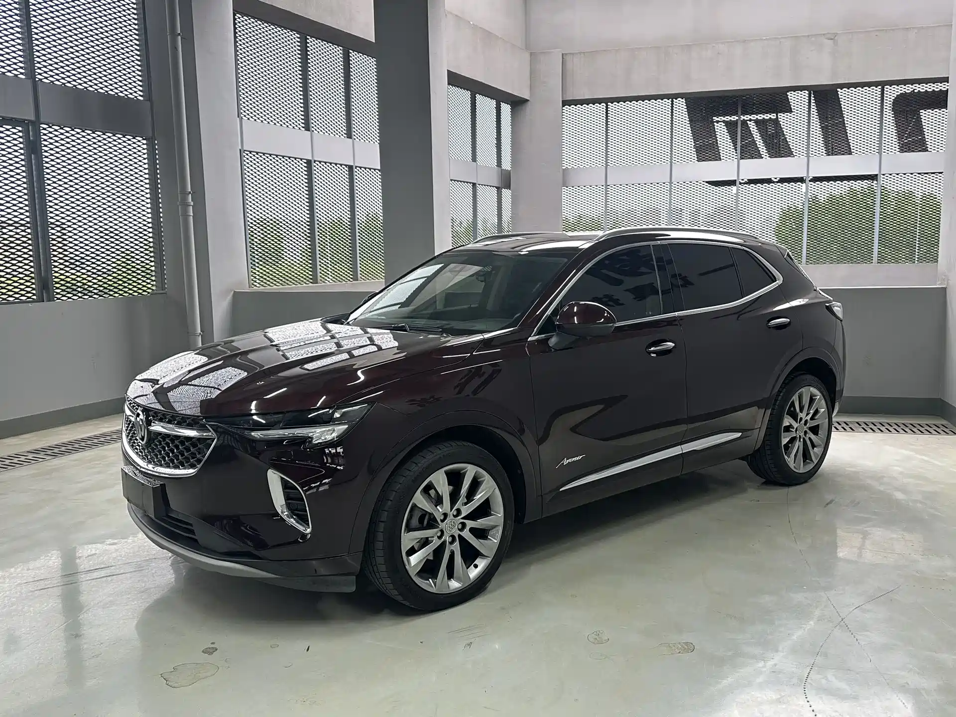 Фото 1 - Buick Envision S