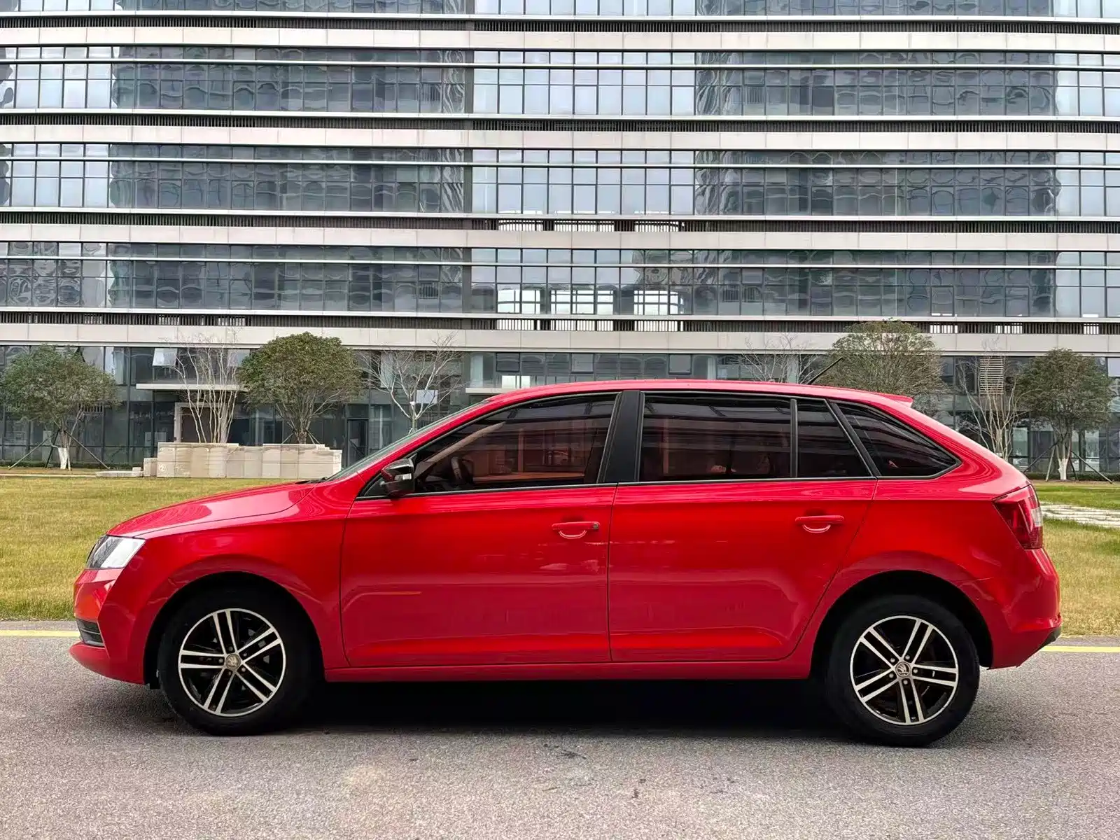 Photo 4 - Škoda Skoda Rapid Spaceback