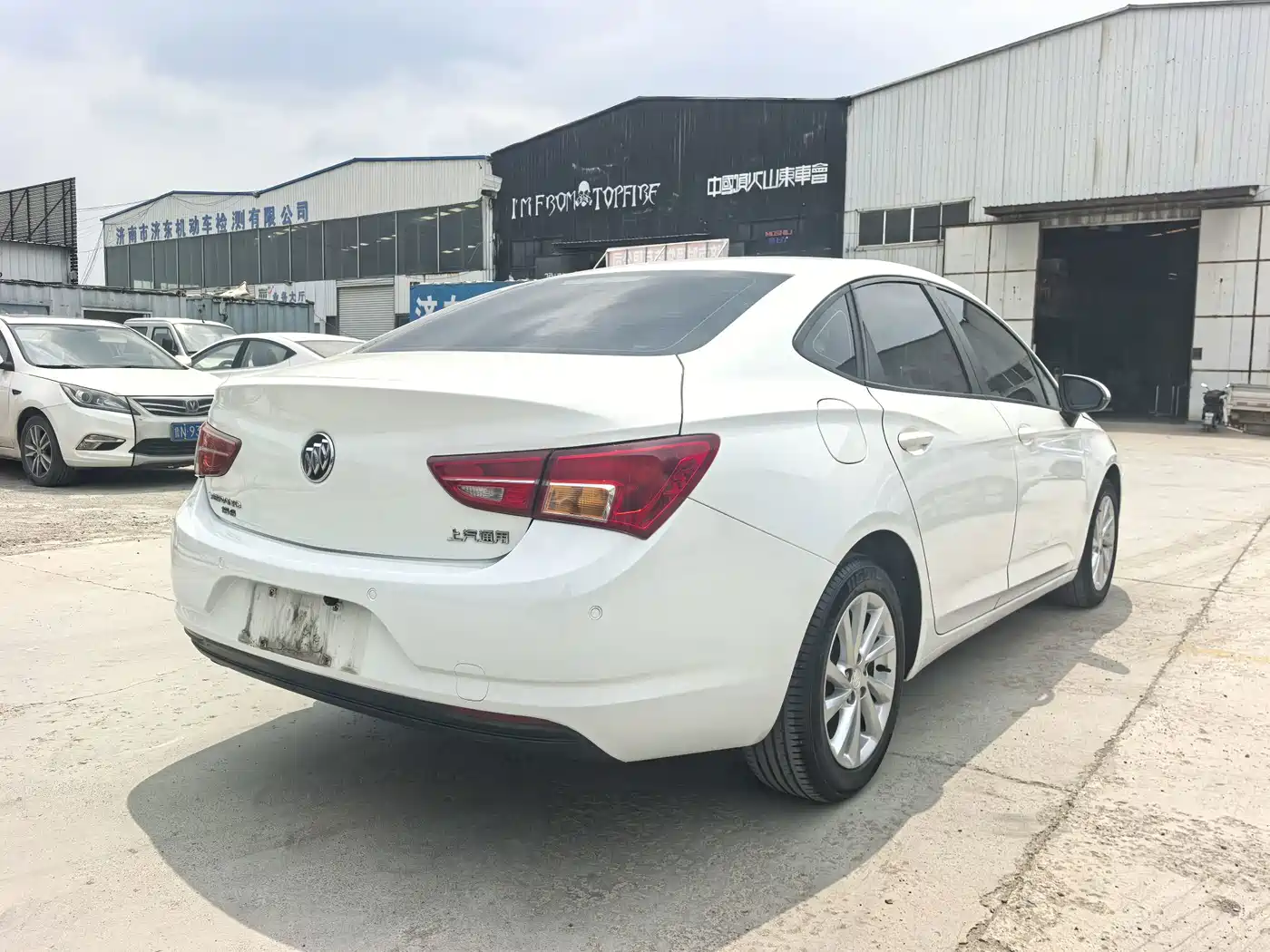 Buick Verano 2016 2015 Sedan 15S Automatic Leading