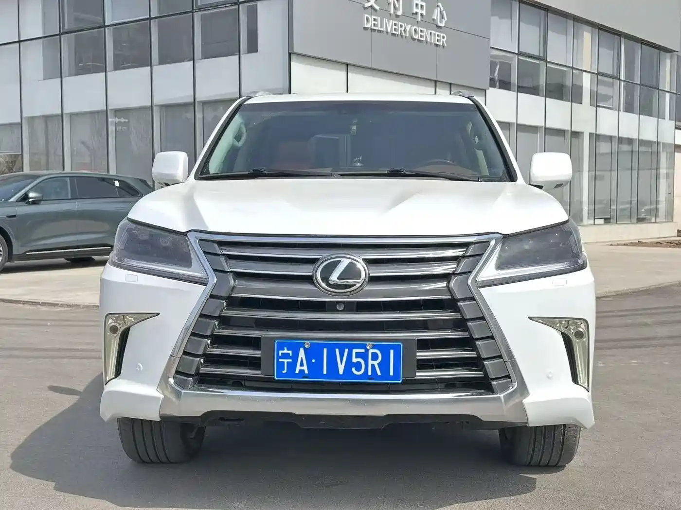 Lexus LX 2009 570 фото 2