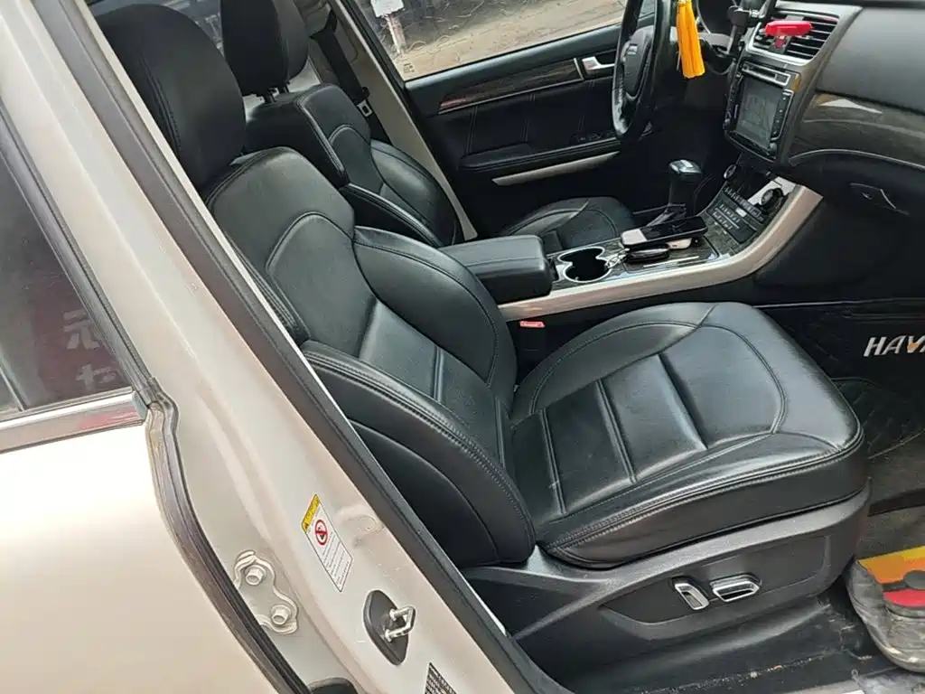 Фото 25 - Haval H8