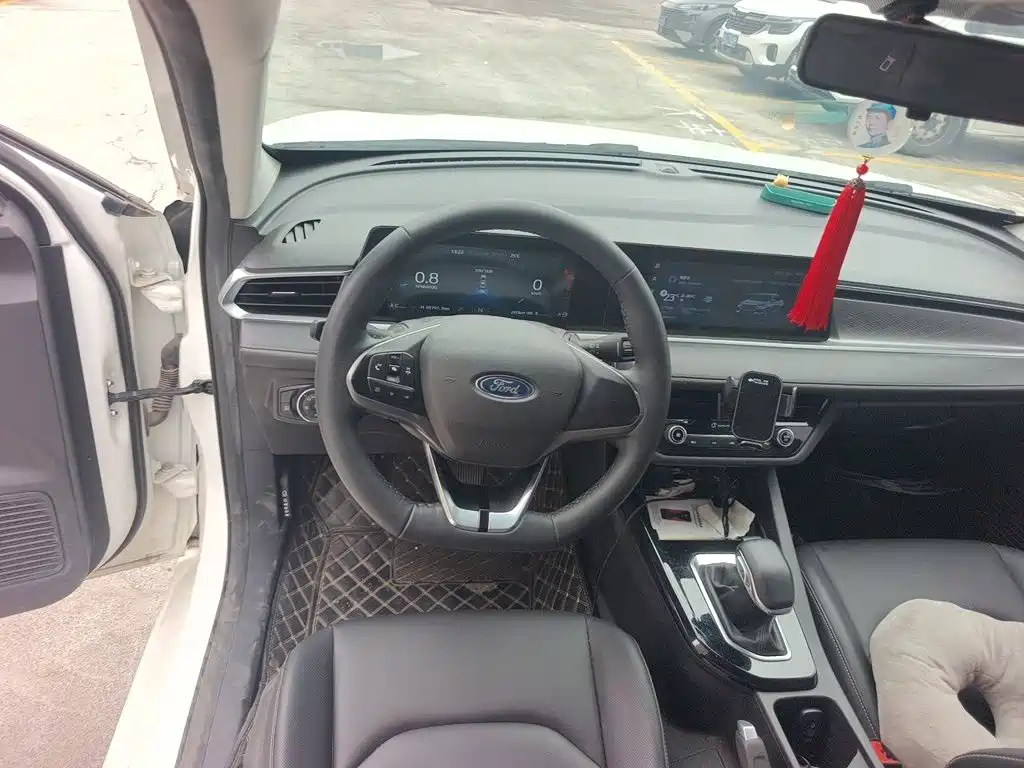 Ford Escort 2022 2021 1.5L Automatic Diamond Edition