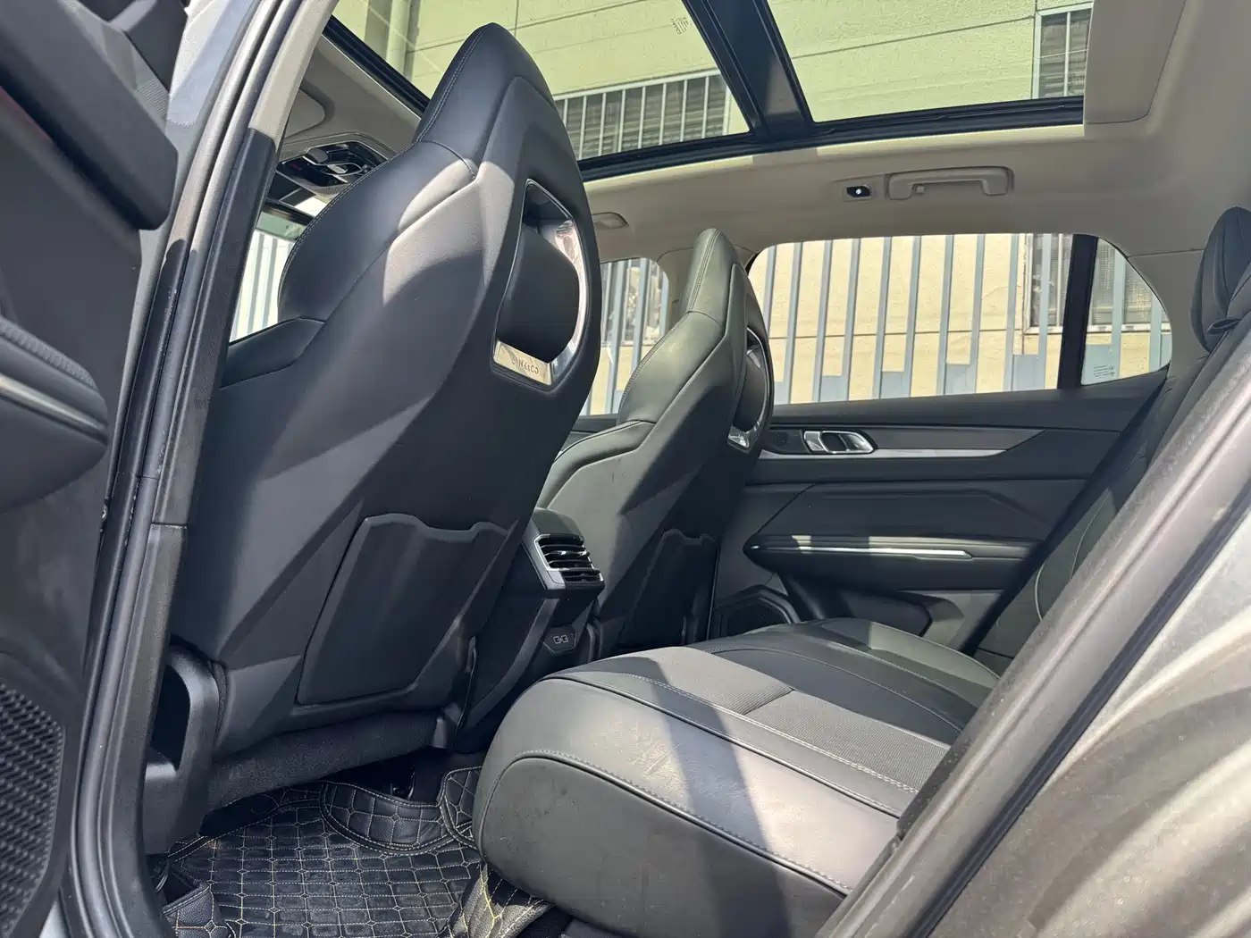 Lynk & Co 01 2021 2.0TD 2WD Pro фото 5