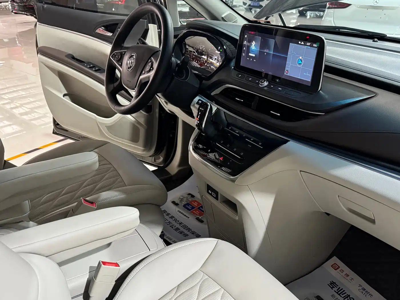Buick GL8, миниатюра 17