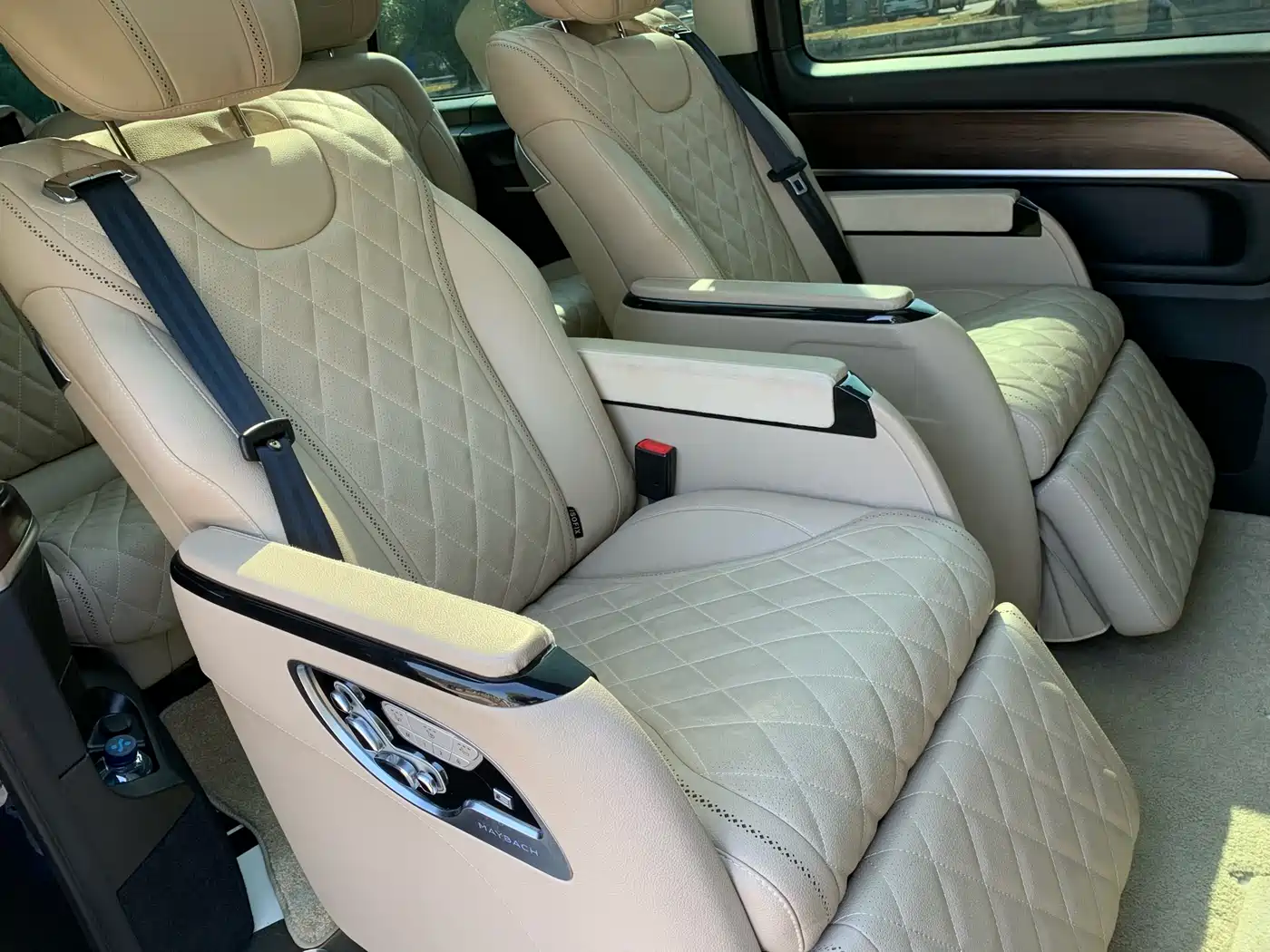 Mercedes-Benz V-Class 2022 V 260 Prestige Edition фото 29