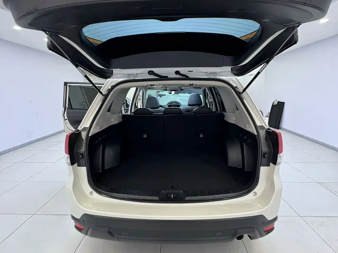 Subaru Forester 2022 2022 2.0i AWD Luxury Edition with EyeSight