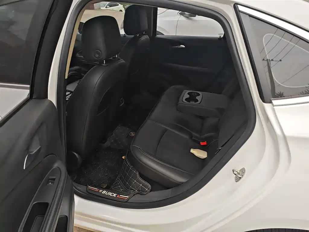 Buick Verano 2017 Sedan 20T DCT Elite фото 17
