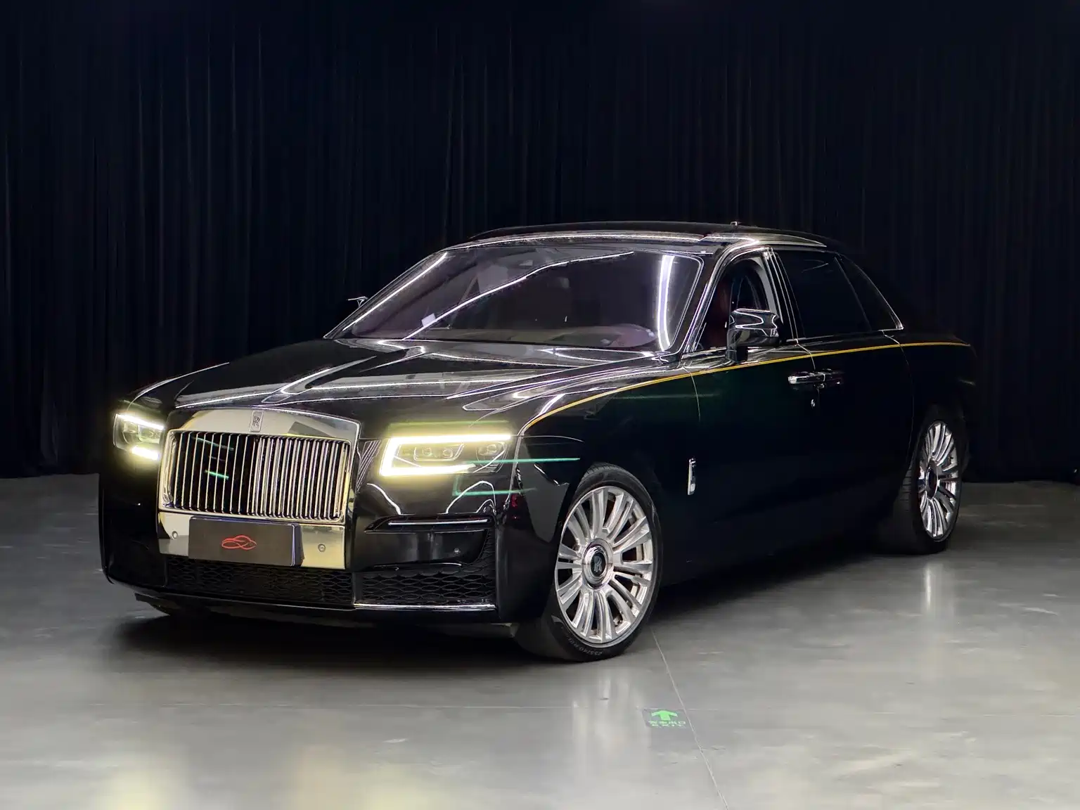 Фото 1 - Rolls-Royce Ghost