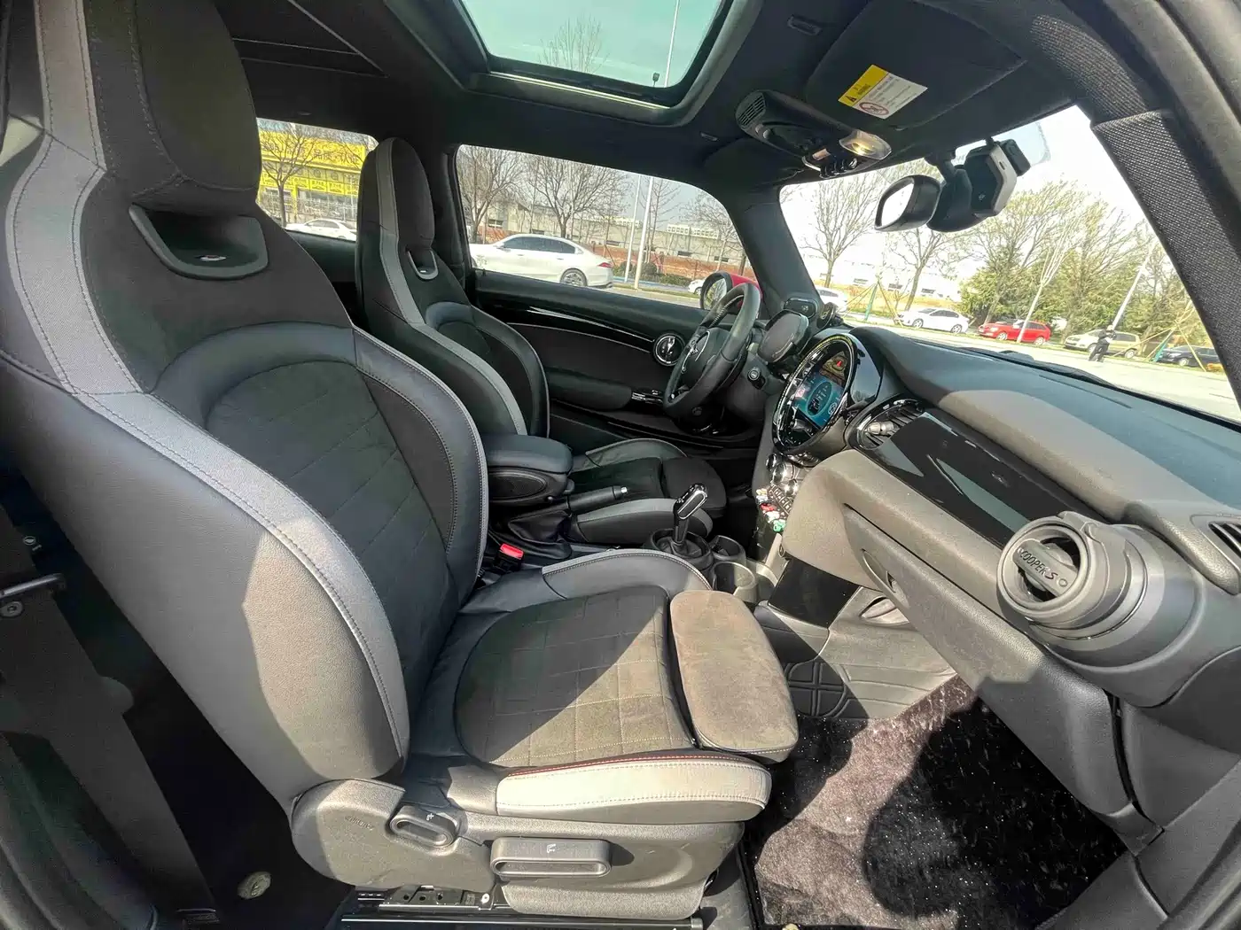 MINI COUNTRYMAN 2022 2022 2.0T COOPER S ALL4 Black Label Special Edition