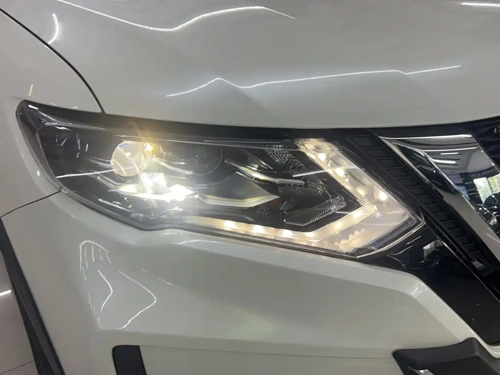 Nissan X-Trail, миниатюра 6