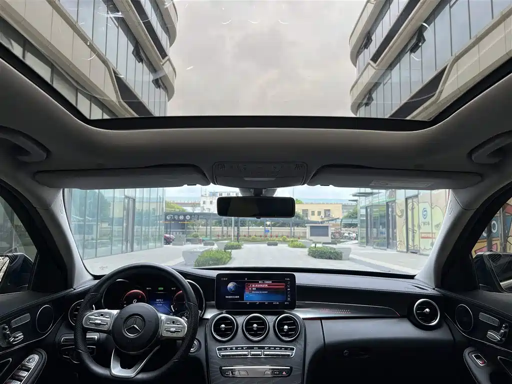 MERCEDES-BENZ C CLASS