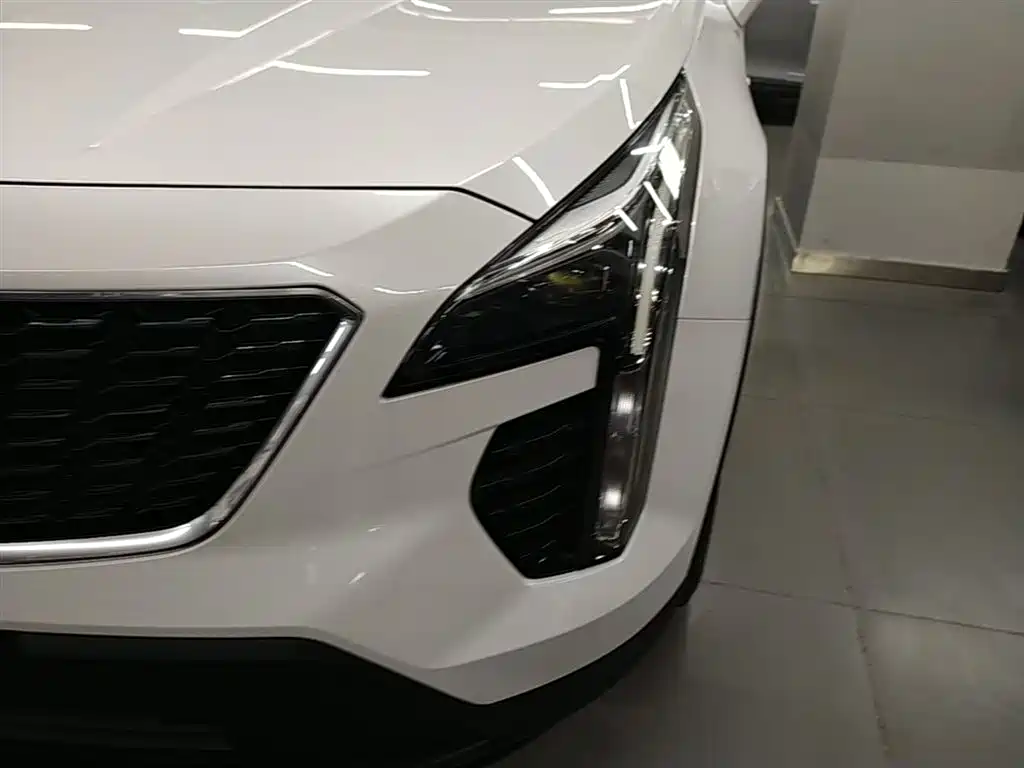 Cadillac XT4 2021 28T FWD Technology Edition фото 24