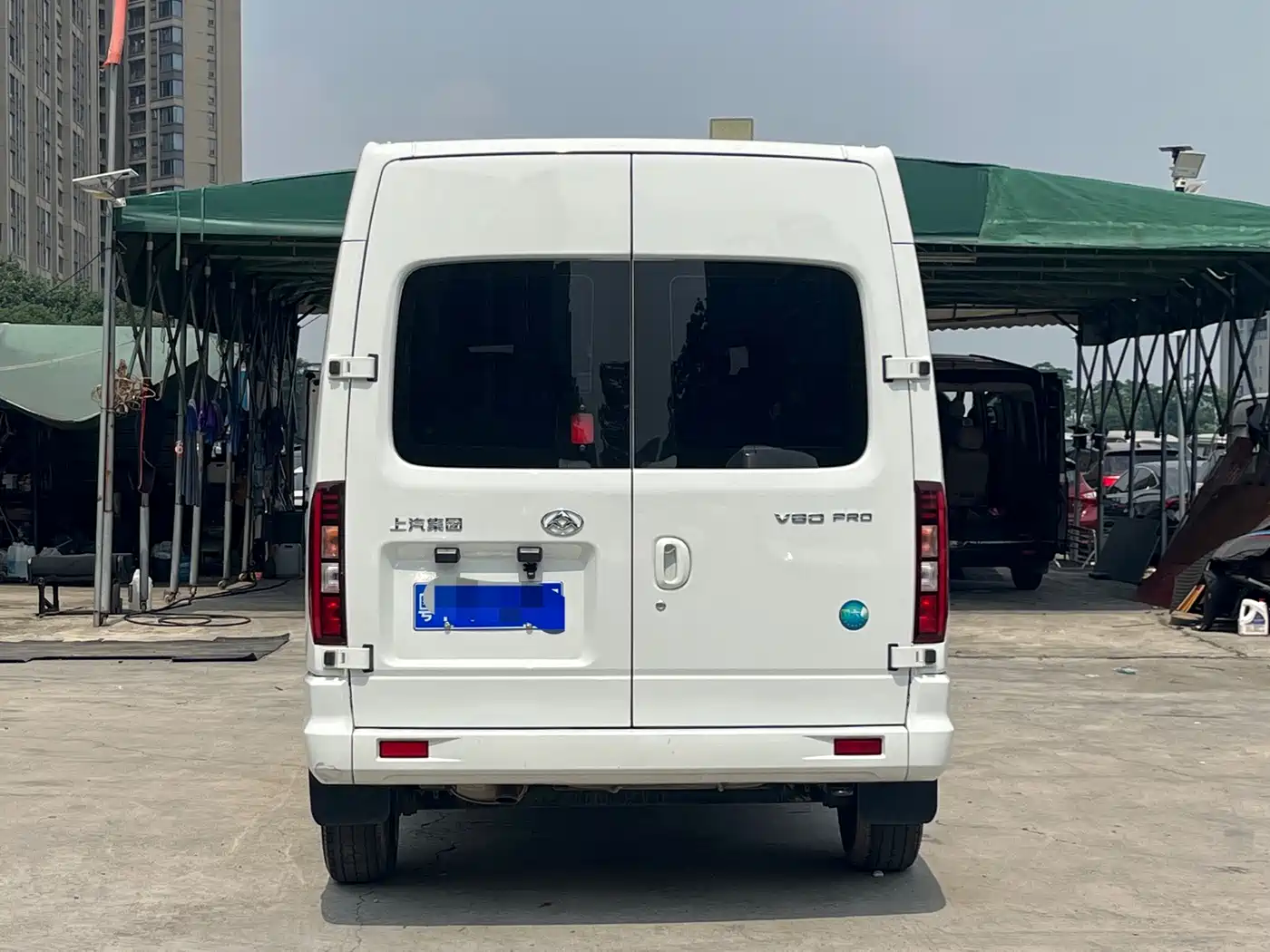 Maxus Xintu V80 2025 2025 PRO Aoyun 2.0T AMT Long Wheelbase Medium Roof 6/7/8/9-Seater