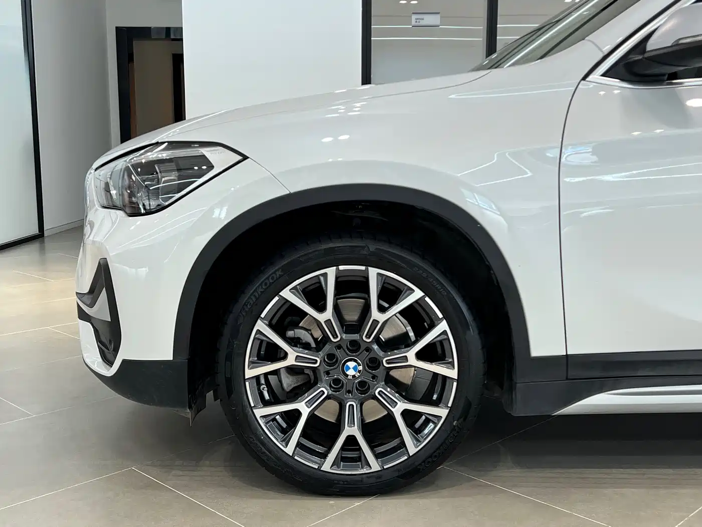 BMW X1 2022 xDrive25Li Premium фото 22