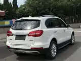 Фото 6 - Haval H8