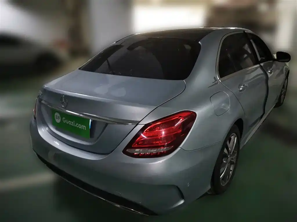 Mercedes-Benz C-Class 2015 Facelift C 200 L Sport фото 5