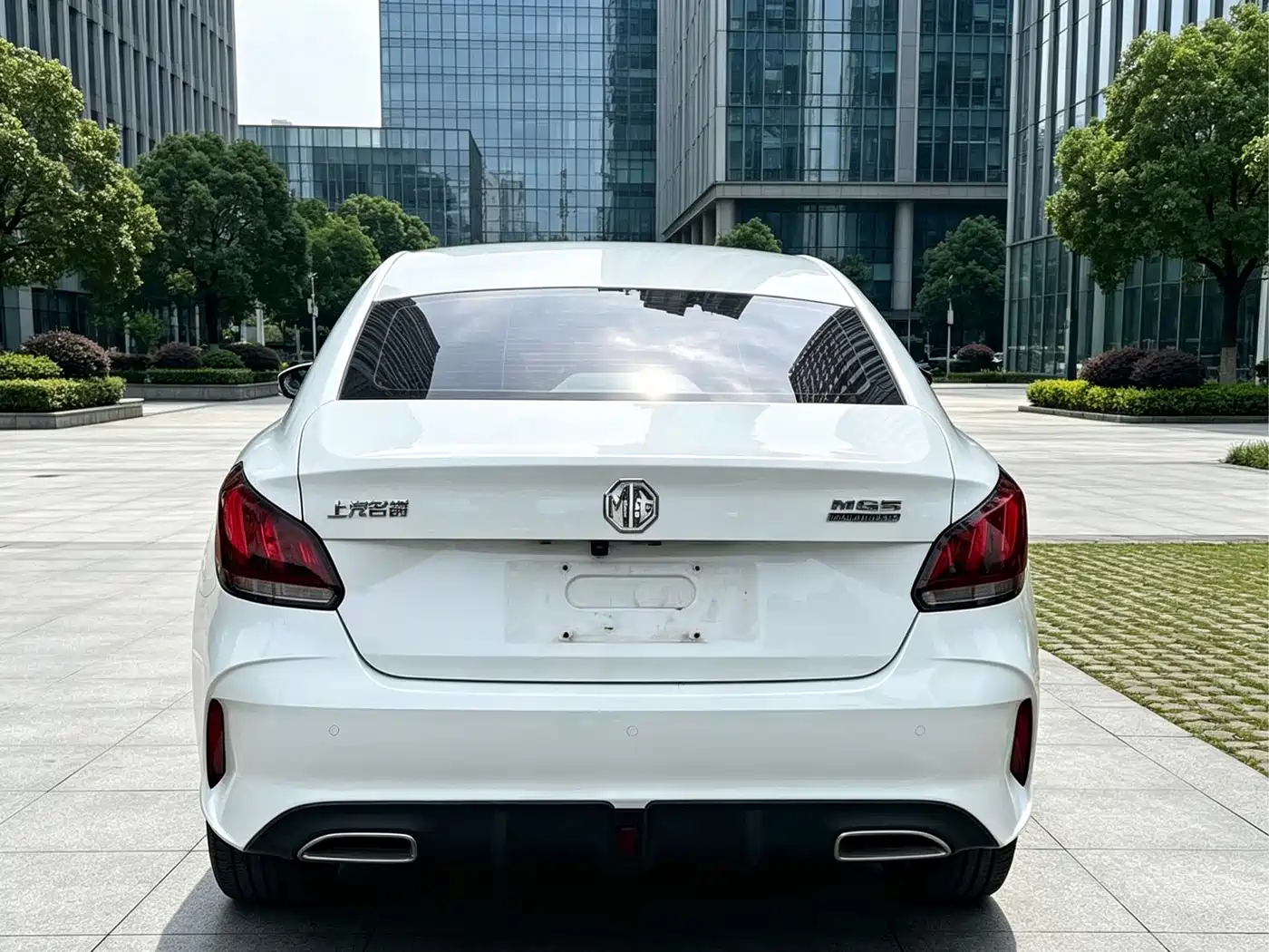Photo 8 - MG MG5