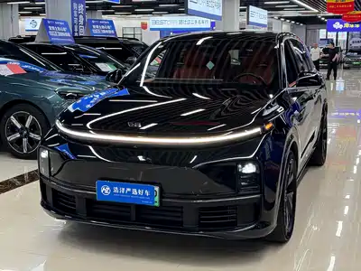 Li Auto L7
