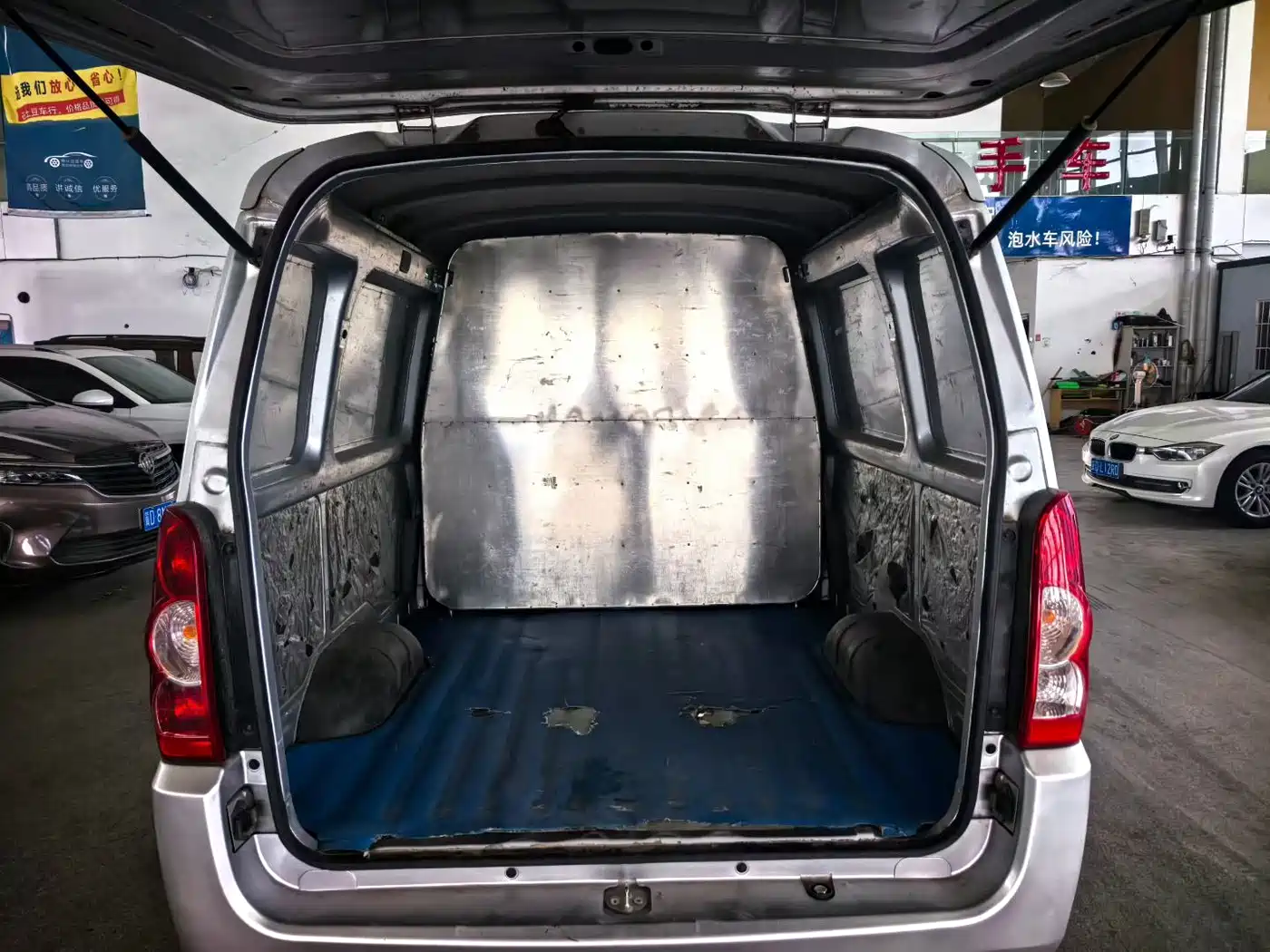Wuling Motors Wuling Rongguang 2021 2021 1.5L Extended Standard Power Steering Windowless Van 2-Seater L3C