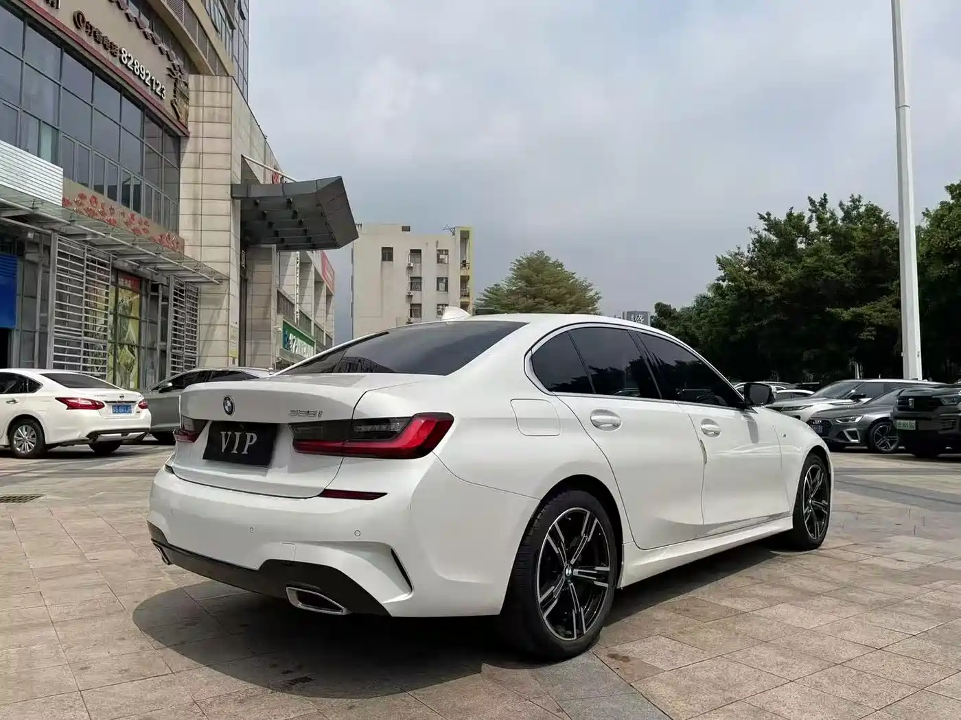 Фото 8 - BMW 3 Series