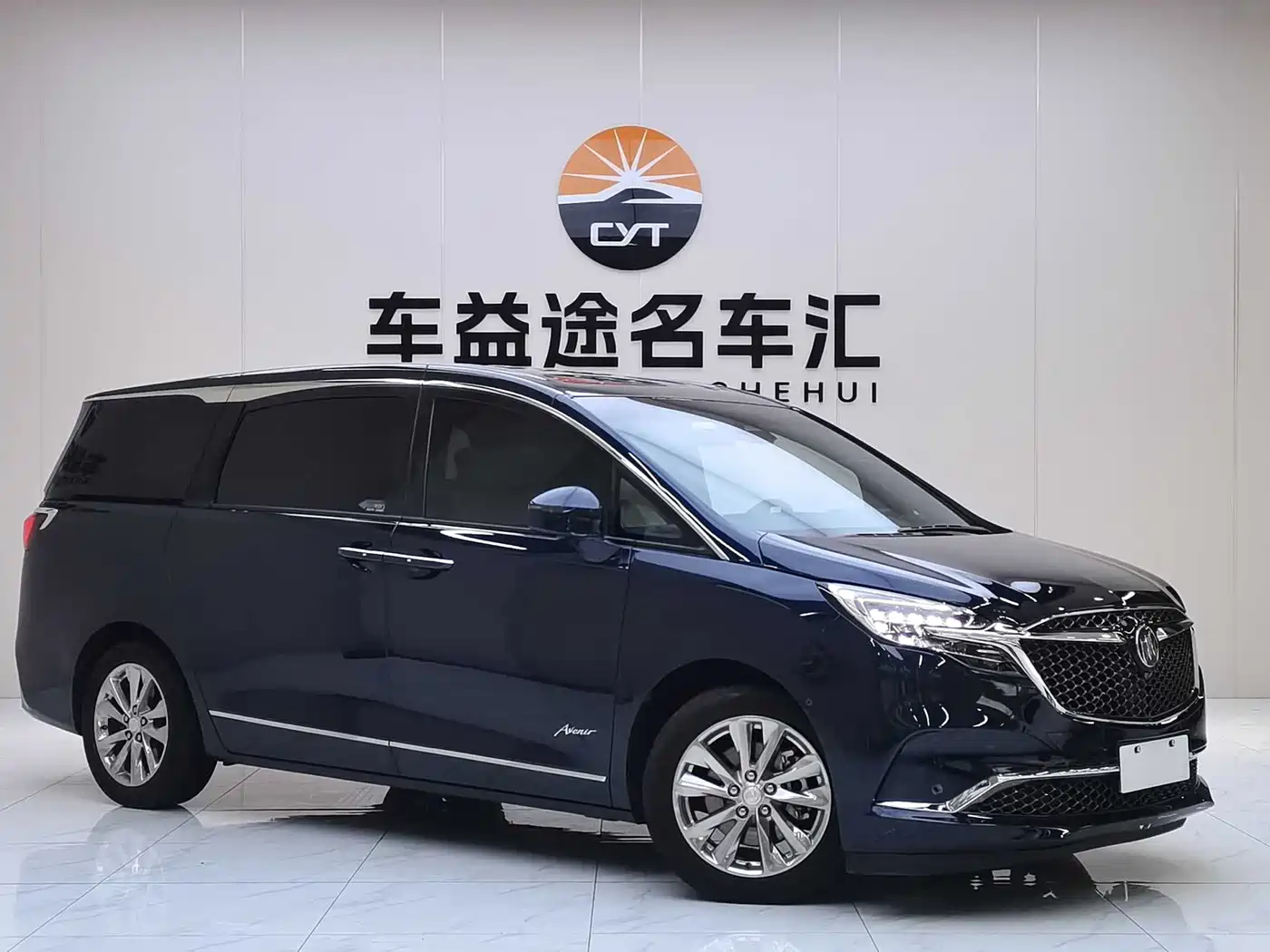 Фото 3 - Buick GL8