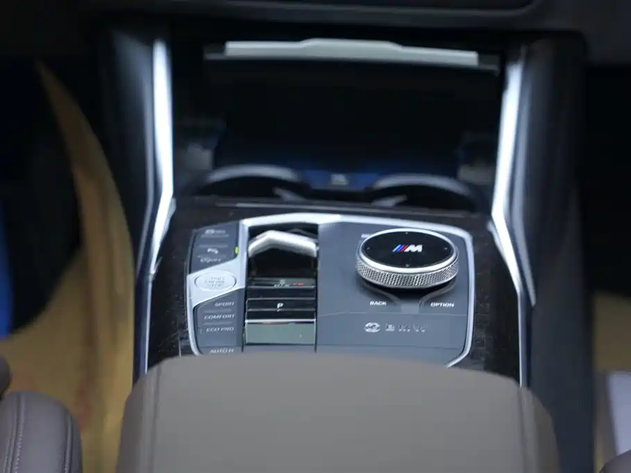 BMW 3 Series 2024 325Li M Sport Package фото 22