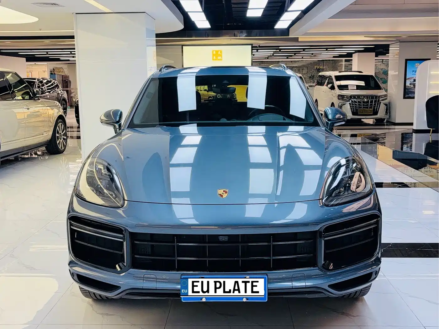 Фото 2 - Porsche Cayenne