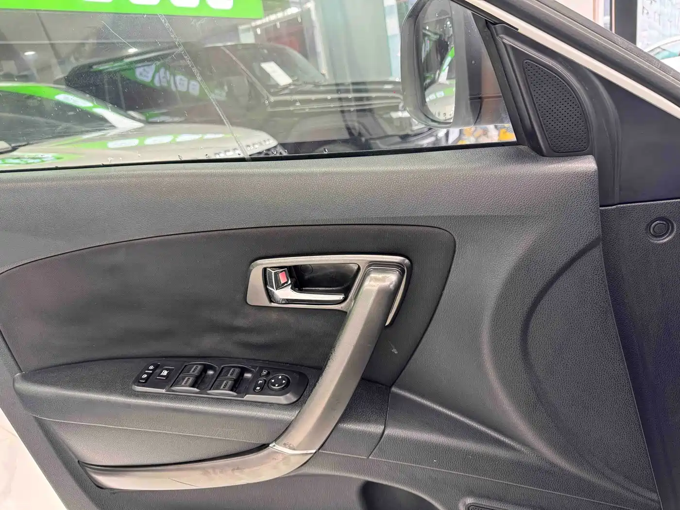 Besturn X80 2015 2015 2.0L Automatic Comfort